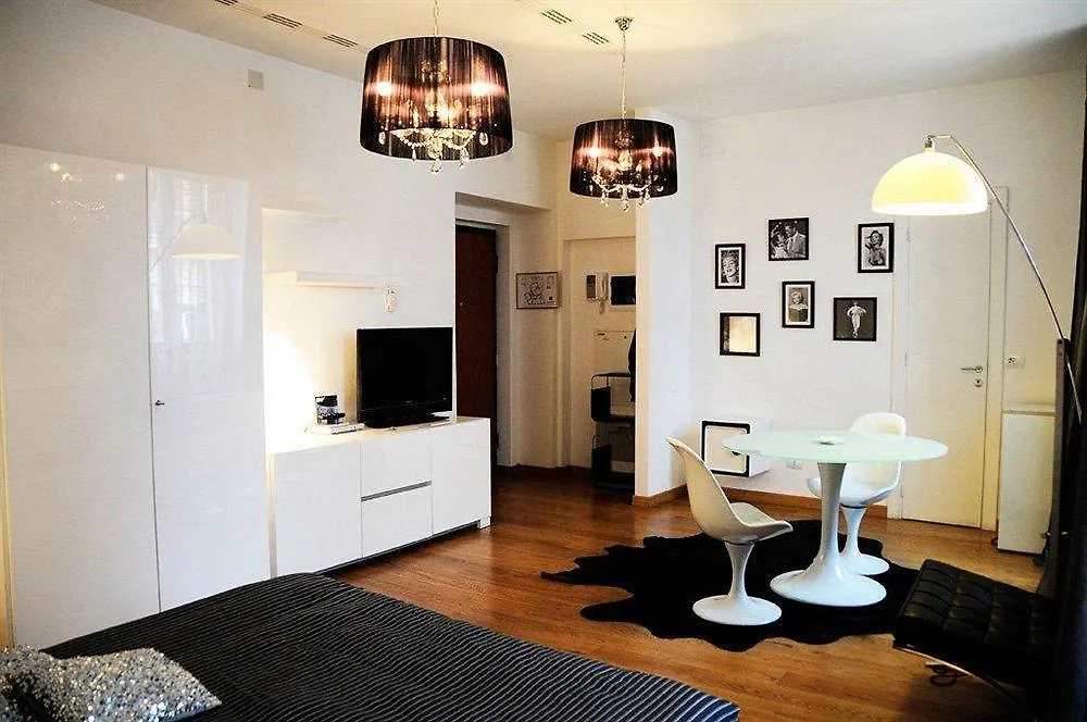 Residenza Al Saraceno Aparthotel Roma 3*,